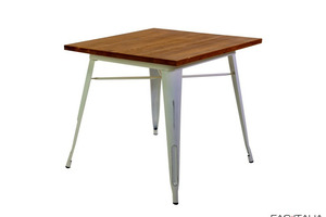 Tavolo in ferro bianco e legno